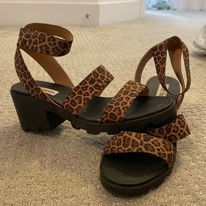 Steve Madden sandals